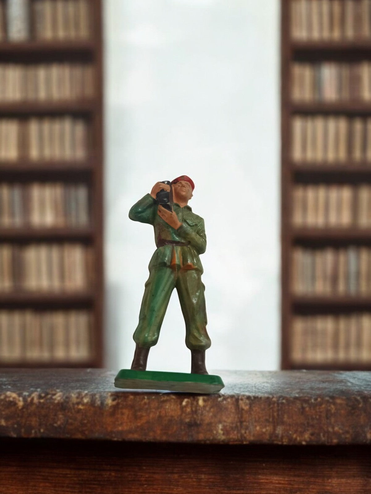 Figurine soldat Starlux vintage rétro, militaire ancien vert, pièce d’occasion