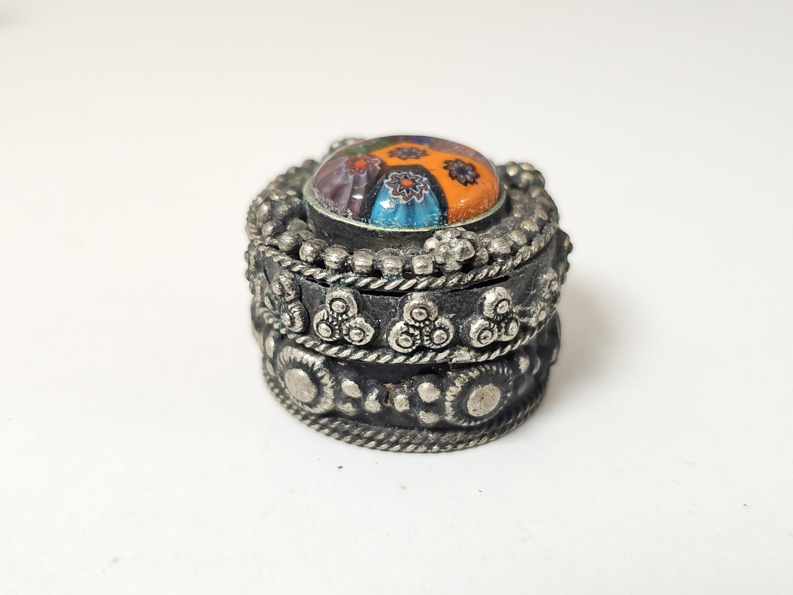 Boîte à bijoux berbère vintage ancienne, rangement rétro pour collectionneur