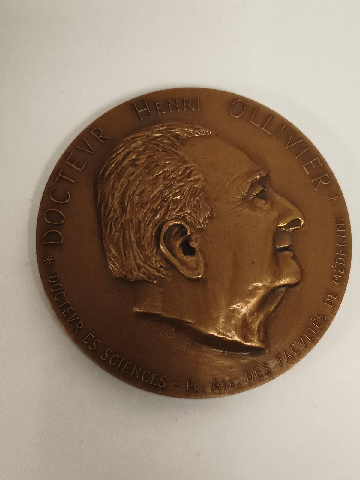 Médaille ancienne Docteur Henri Ollivier bronze relief profil médecine