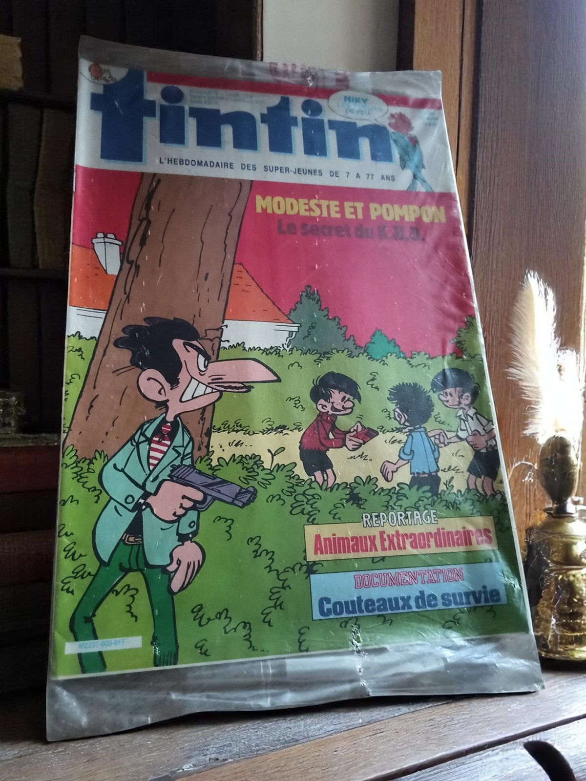 Vintage Tintin magazine, sealed - Modeste et Pompon, collector's edition