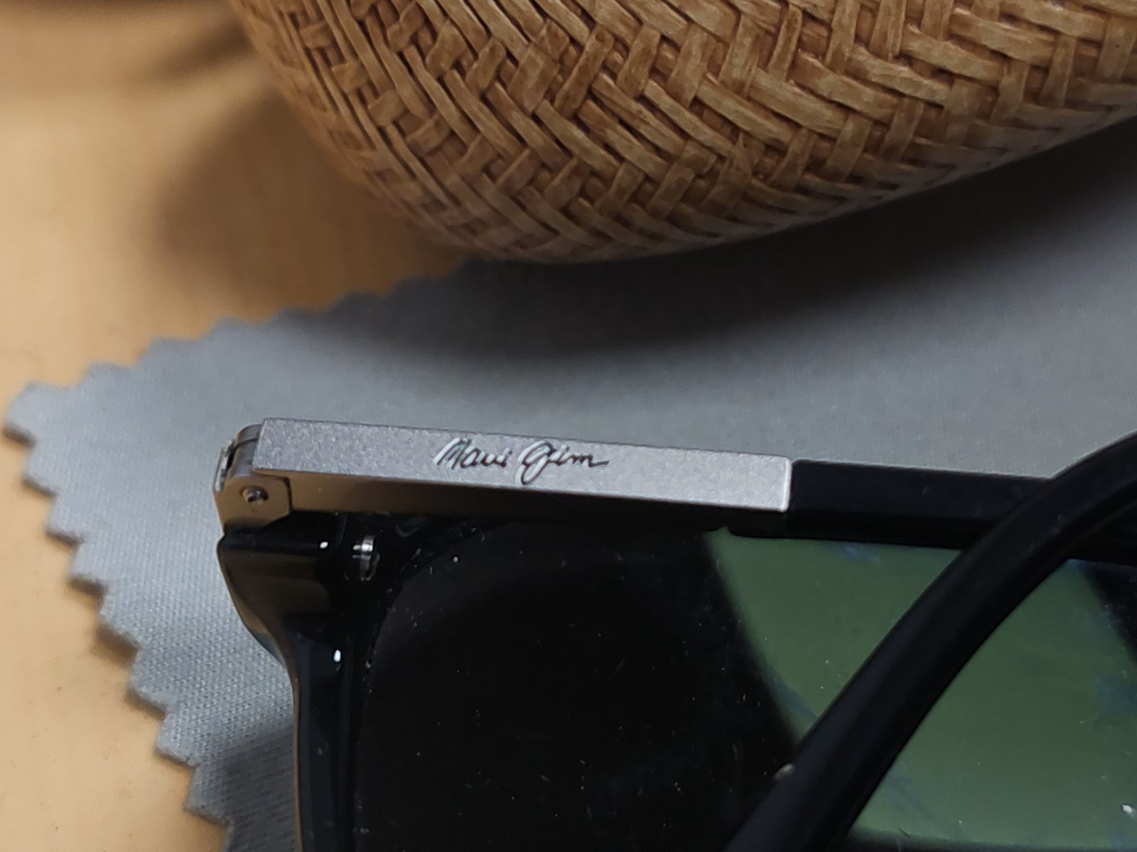 Lunettes de soleil femme Maui Jim MJ 223 élégantes, protection UV, occasion