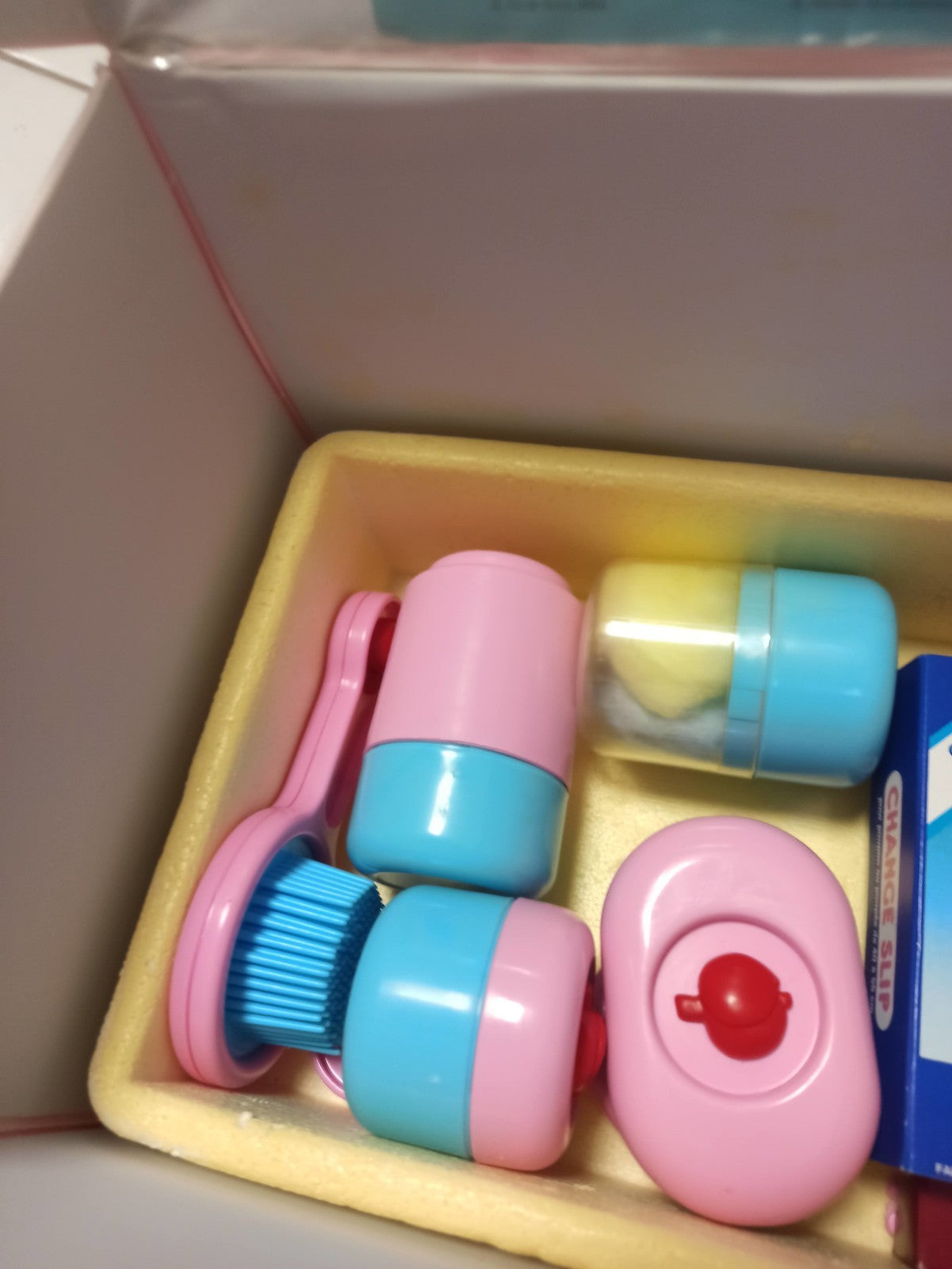Set accessoires Baby Nurse vintage années 70 boîte rose jouet ancien rétro