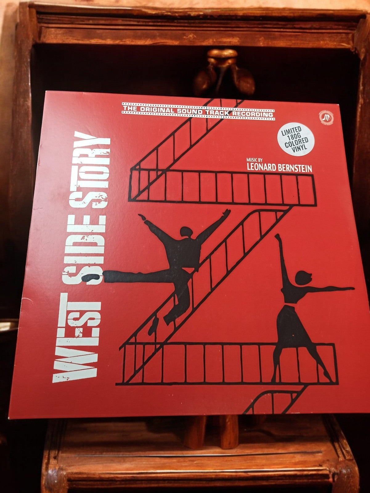 Vinyle 33 tours West Side Story rouge édition limitée rétro musique comédie musi