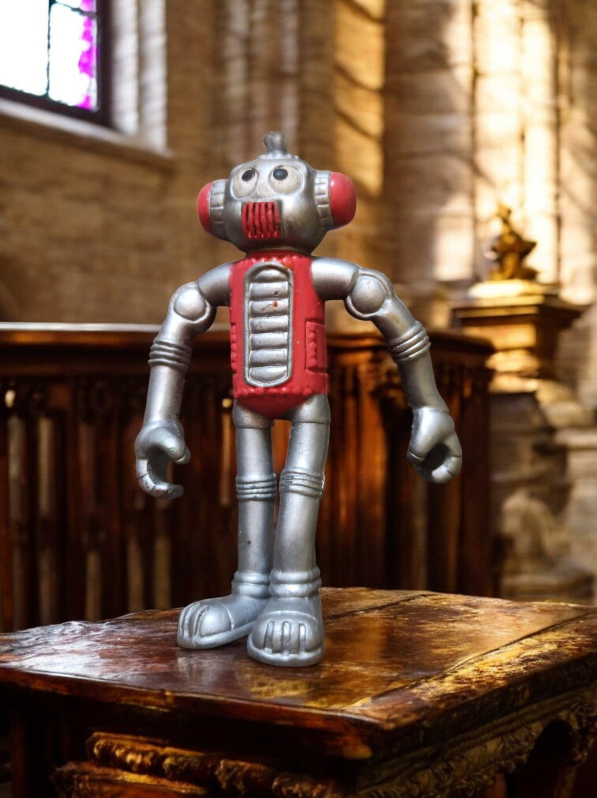 Figurine robot vintage argenté rouge diecast 2.5" style rétro jouet ancien