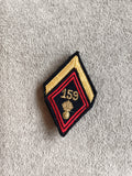 Insigne militaire ancien 159 brodé or rouge écusson vintage armée