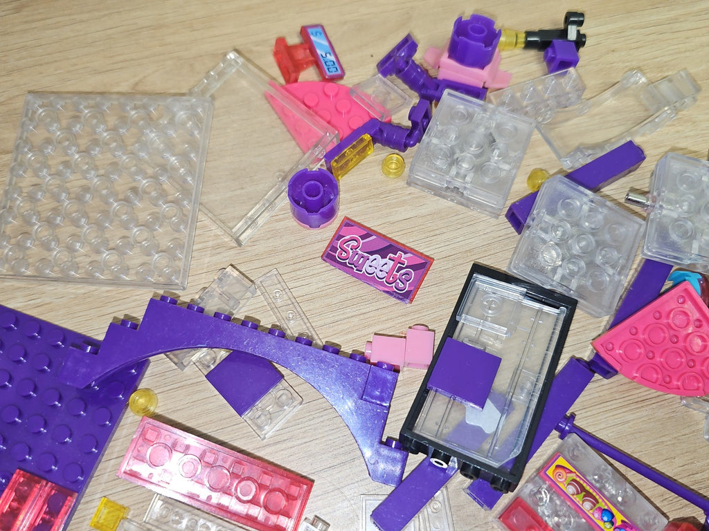 Set de briques compatibles Lego à identifier marque générique jeu construction e