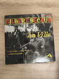 Vinyle 45T Gilbert Bécaud La Ville pochette illustrée noir et jaune