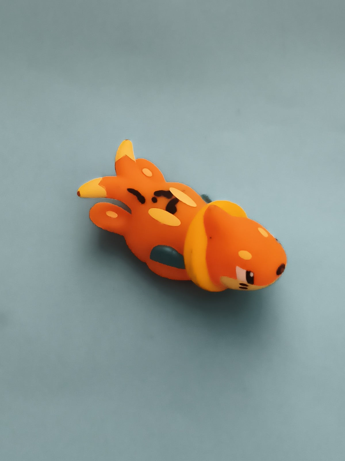 Marionnette doigt Pokémon Buizel figurine orange jouet finger puppet
