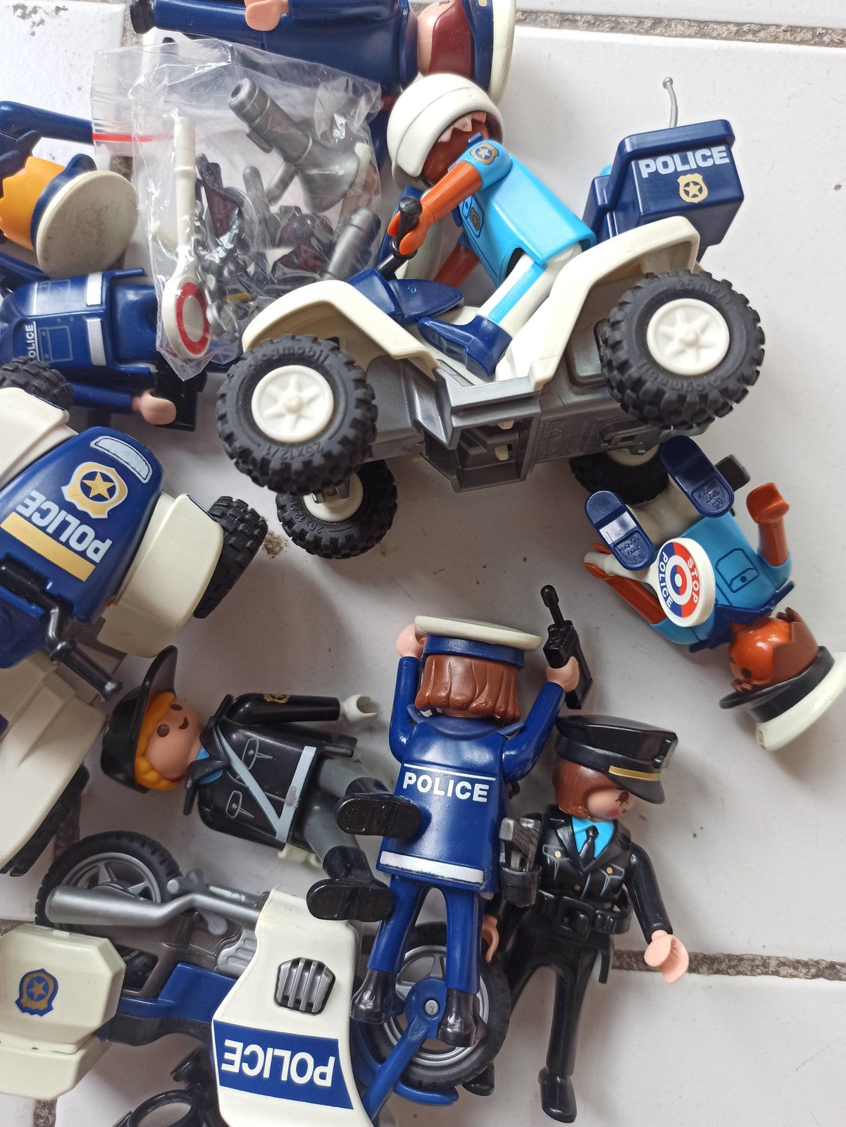 Playmobil lot personnages policiers vrac figurines mixte jeu enfants occasion