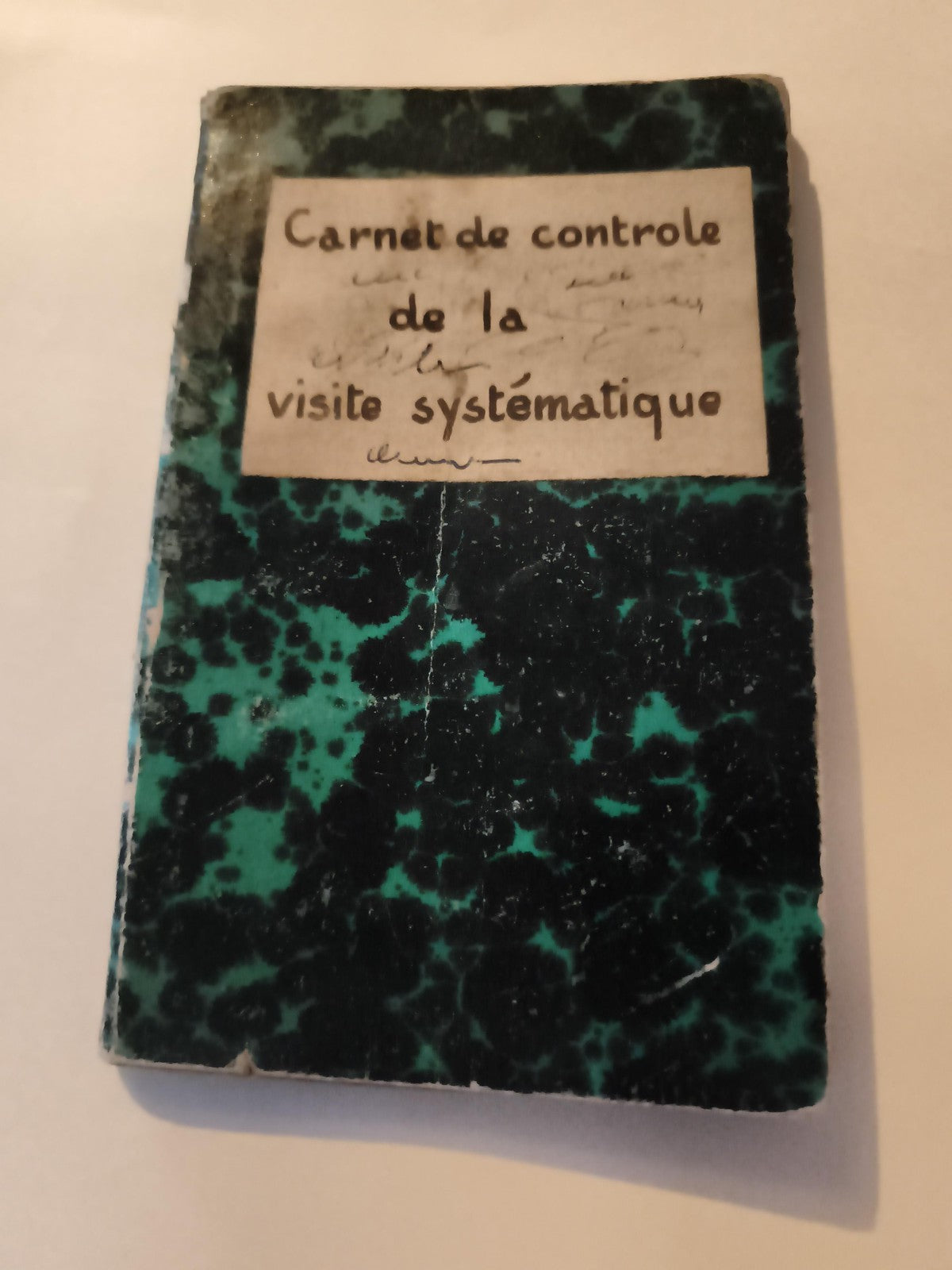 Carnet de contrôle ancien visite systématique, registre marbré vintage