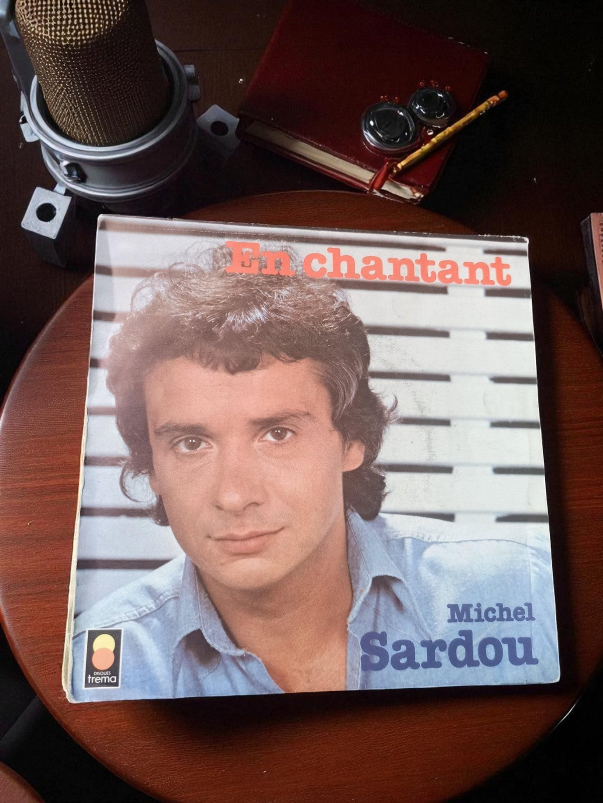 Vinyle ancien Michel Sardou En chantant Disques Tréma vintage chanson française