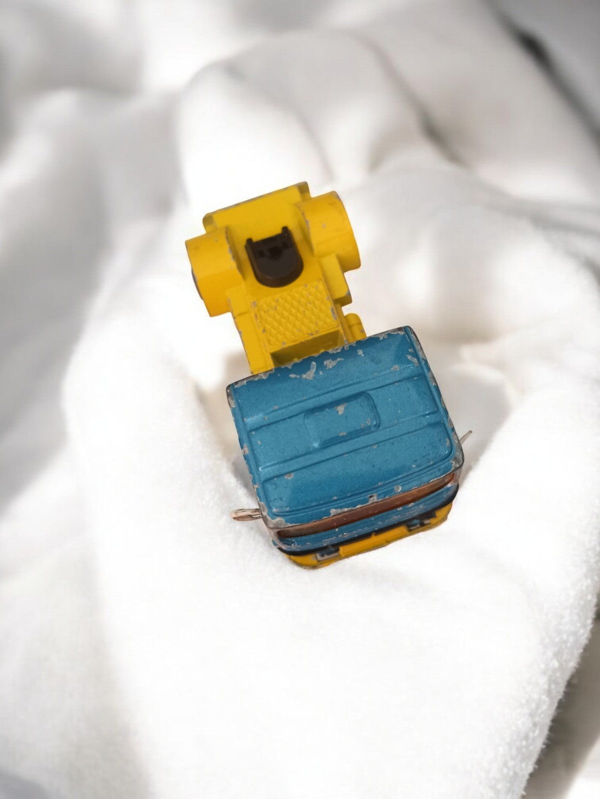 Voiture miniature vintage métal bleu jaune jouet ancien rétro d'occasion