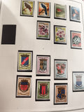 Lot anciens timbres neufs Madagascar République Malagasy blasons oiseaux fleurs