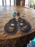 Boucles d’oreilles vintage 70s motif ethnique cercle, finition argentée, cabocho