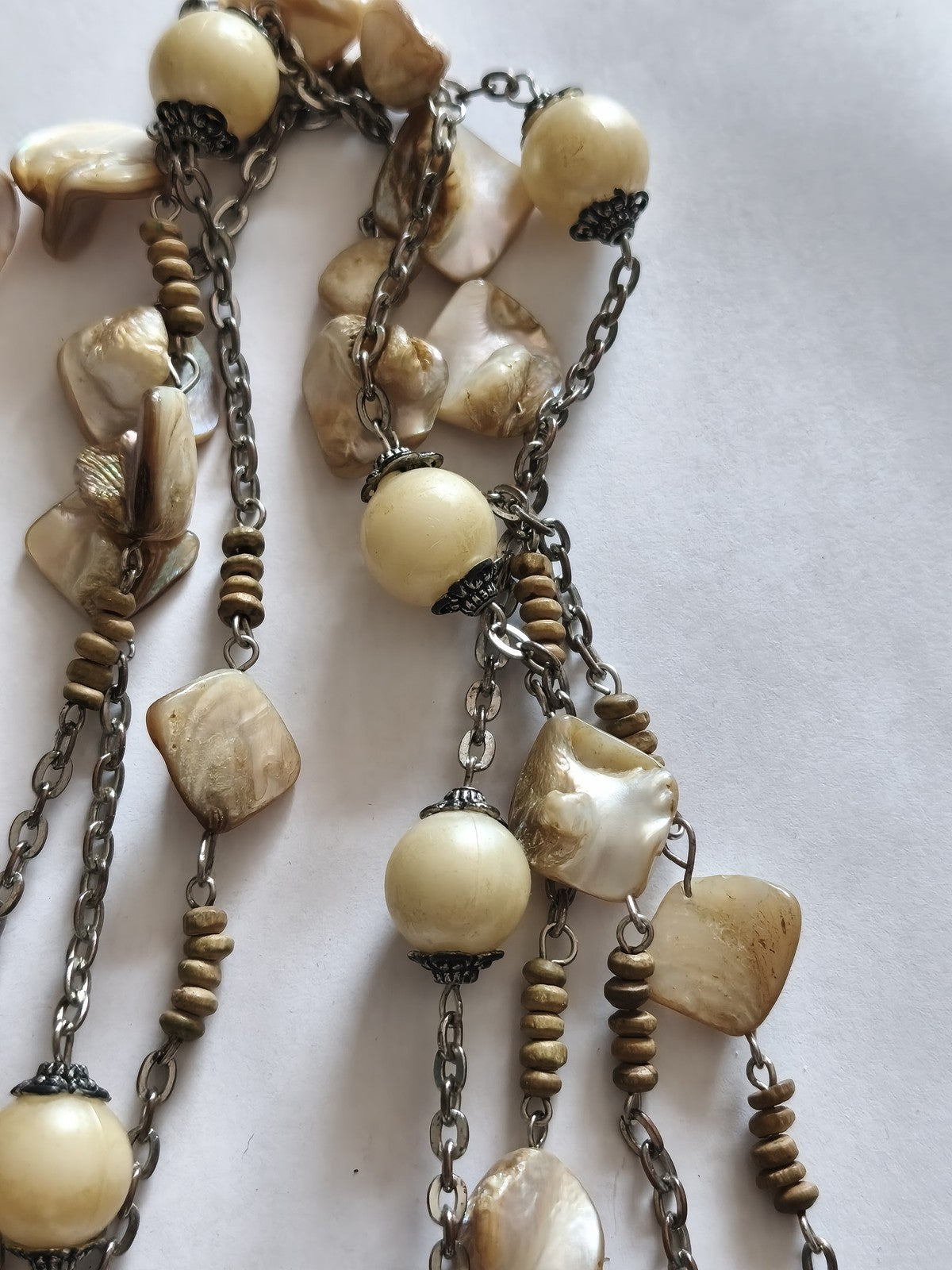 Collier ancien vintage en coquillages naturels rétro, bijou artisanal collection