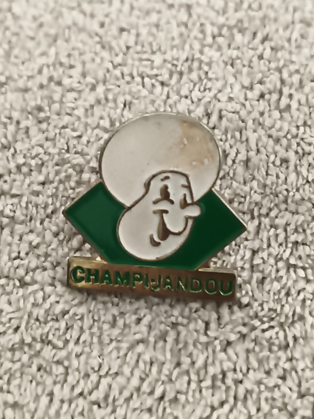 Pin's vintage Champijandou champignon logo vert blanc émaillé années 90 (Ref 2)