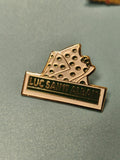 Vintage pin's Luc Saint Alban vert blanc, badge ancien collection (Ref 16)