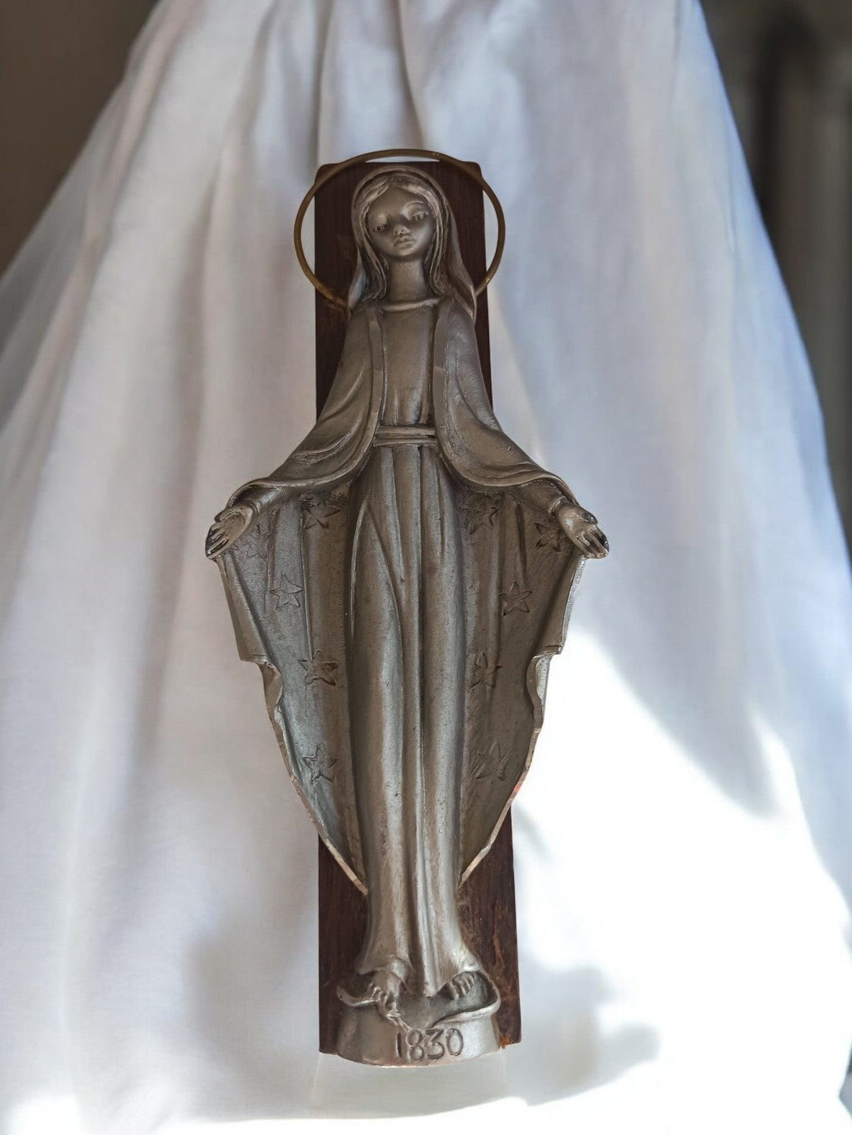 Sculpture Vierge Marie 1830 métal bois ancien objet religieux vintage rétro