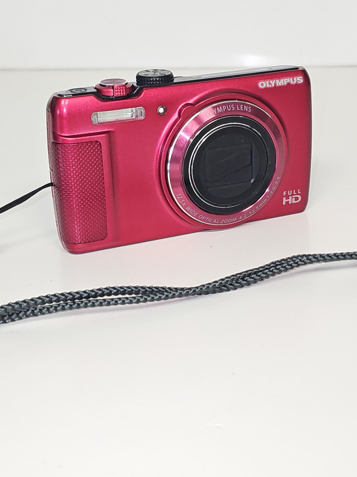 Appareil photo Olympus SH-21 compact numérique Full HD, vendu sans accessoires