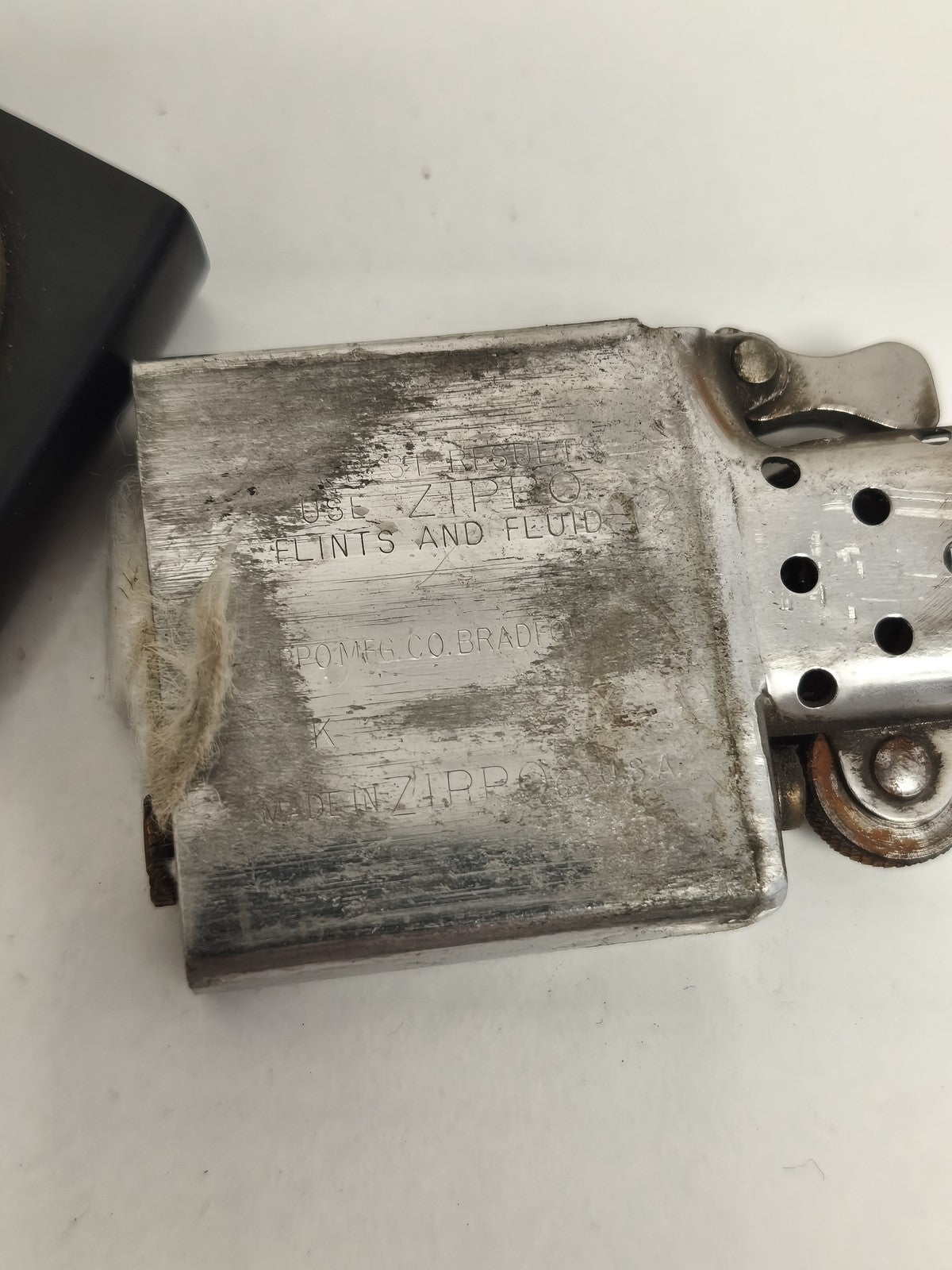 Briquet Zippo vintage Harley Davidson Panhead noir à restaurer