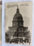 CPA Paris Hôtel des Invalides photo ancienne dôme foule animation
