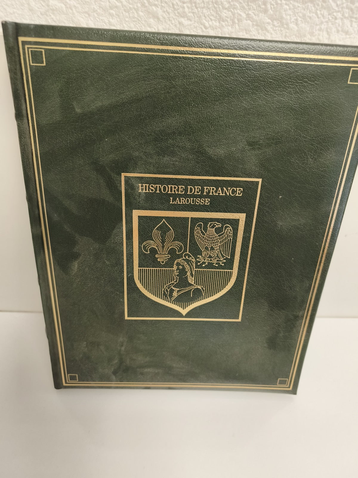 Livre ancien Histoire de France Larousse reliure verte blason doré vintage