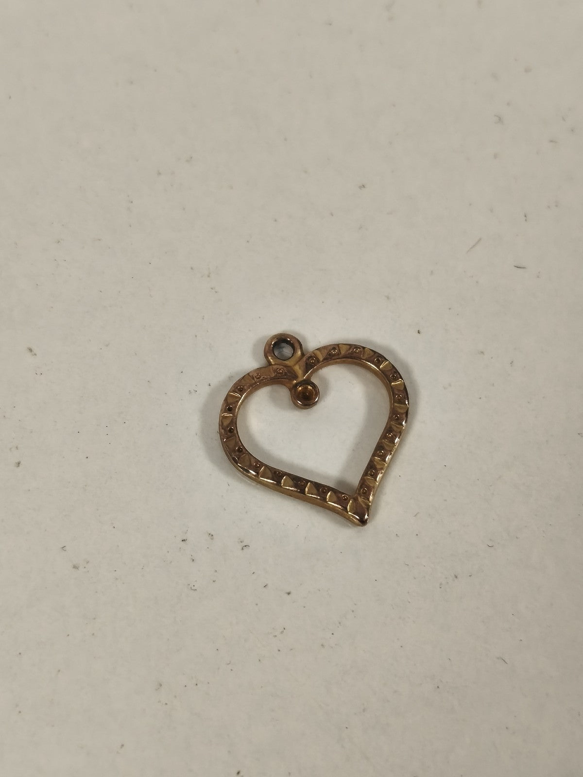 Petit pendentif vintage ancien plaqué or, bijou rétro collection occasion
