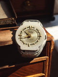 Mouvement montre mécanique Indus Swiss vintage cadran doré 17 rubis pièces