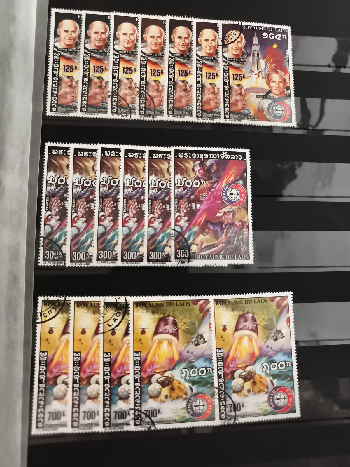 Timbres anciens ROYAUME DU LAOS conquête spatiale Apollo années 70 x18 philatéli