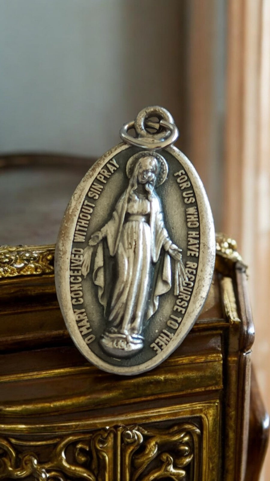 Médaille Vierge Marie bronze ovale prière anglaise - médaille religieuse