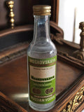 Bouteille vodka miniature Moskovskaya USSR vintage étiquette verte collectible