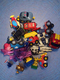 Lot figurines anciennes rétro jouets divers vrac collection vintage enfant déco
