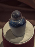 Flacon miniature parfum vintage bleu foncé ancien rétro objet collection