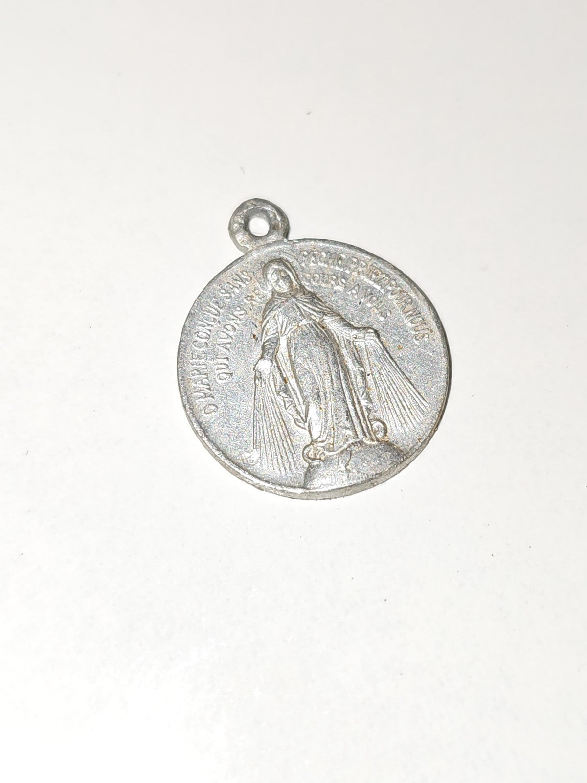Petite médaille religieuse ancienne vintage ? objet de piété collection rétro