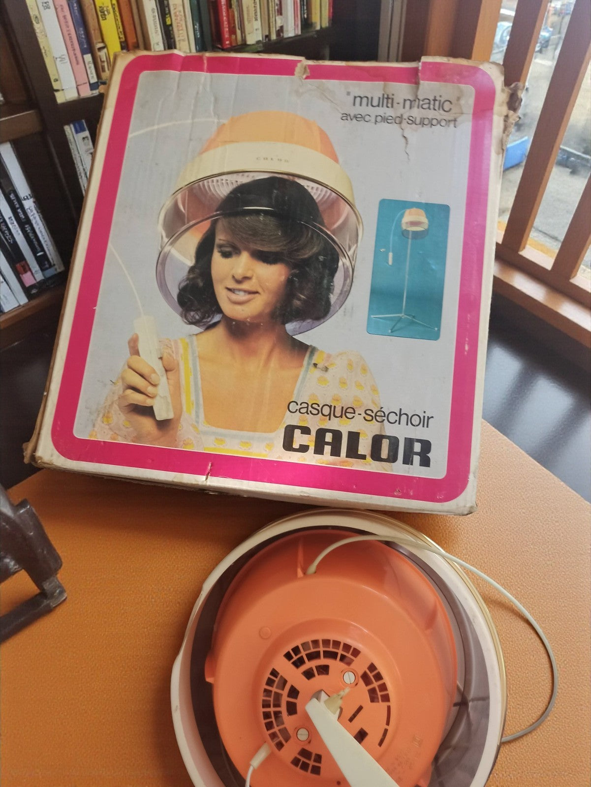 Casque sèche-cheveux vintage Calor Multi-Matic rétro coiffeur orange années 70