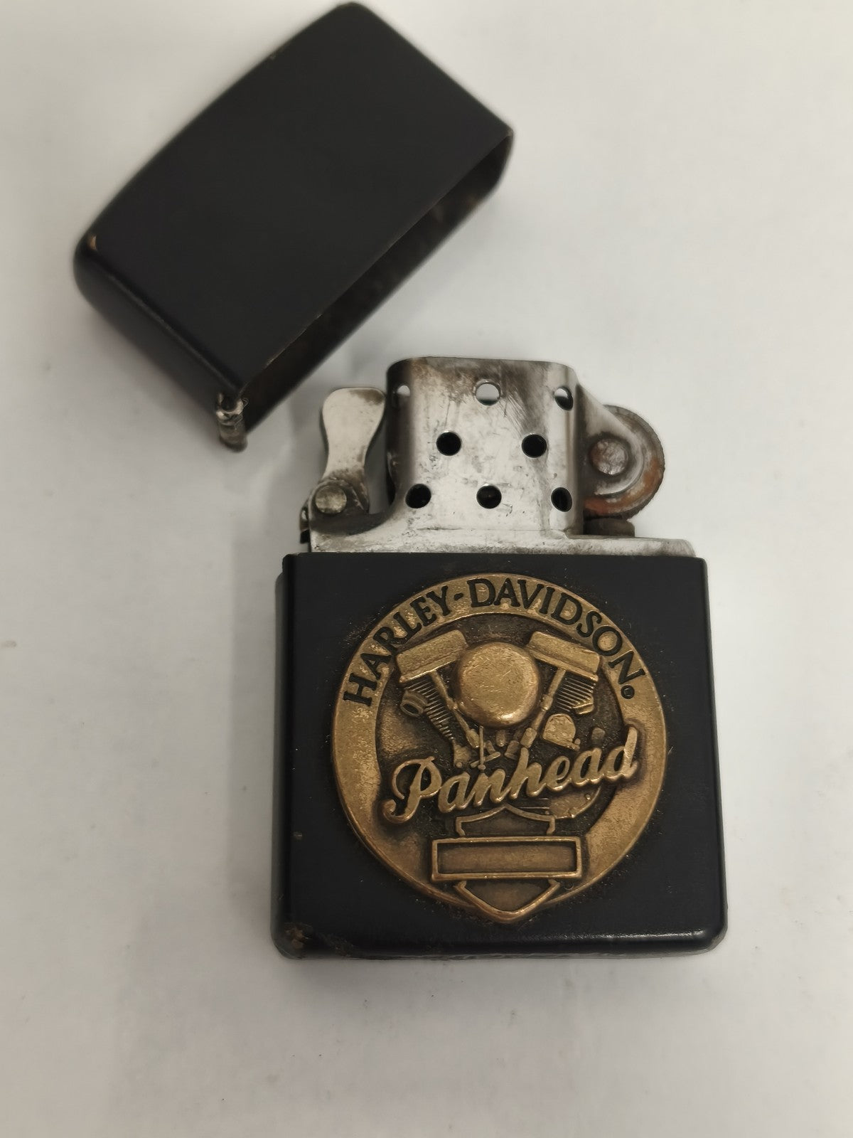 Briquet Zippo vintage Harley Davidson Panhead noir à restaurer