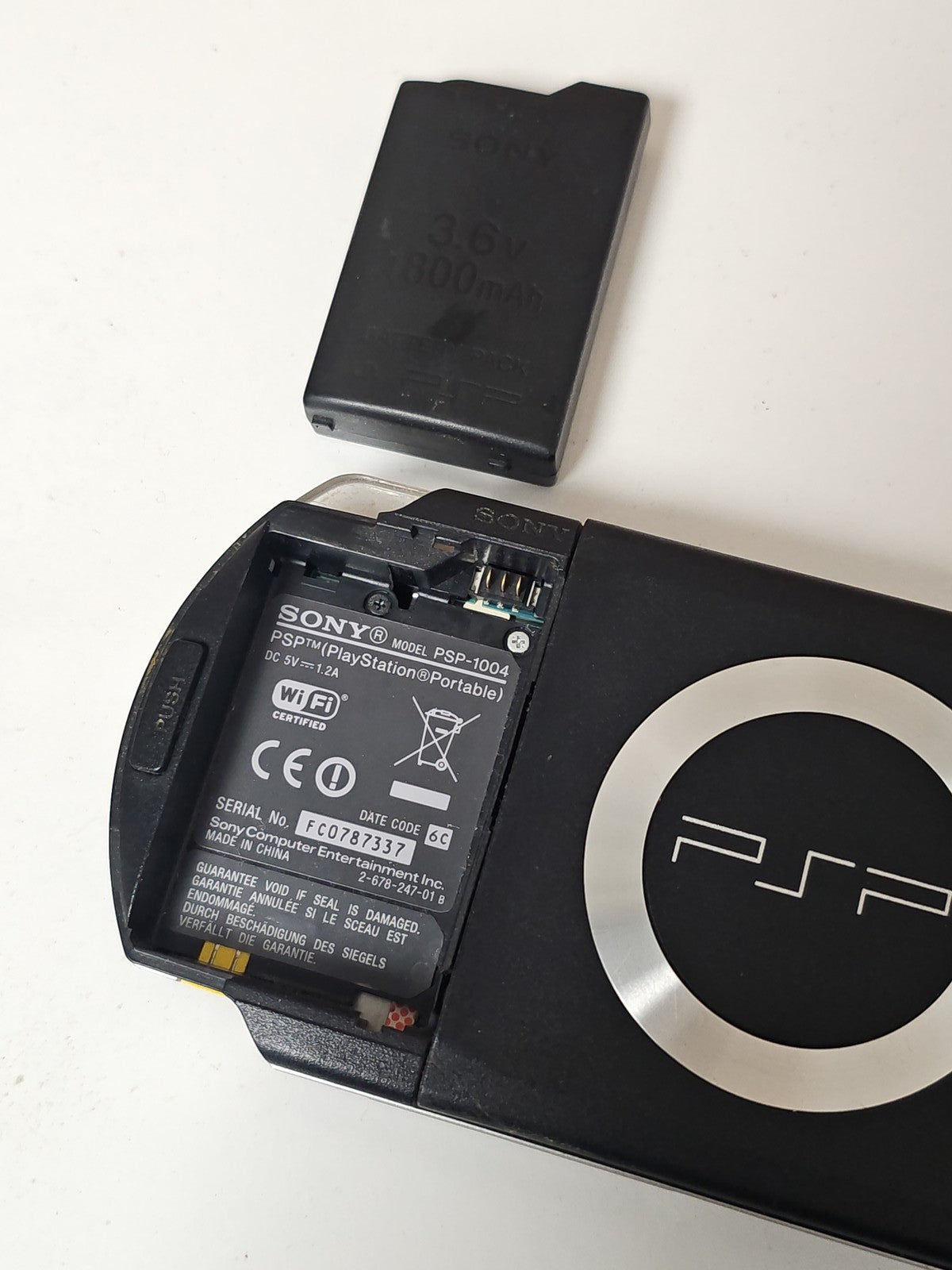 Console Sony PSP 1004 portable fonctionnelle sans chargeur - PlayStation d'occas