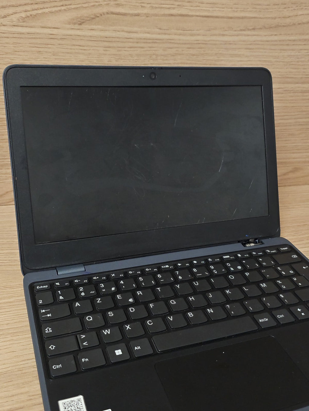 Lenovo 100W Gen 4 laptop HS à réparer ou pour pièces détachées informatique