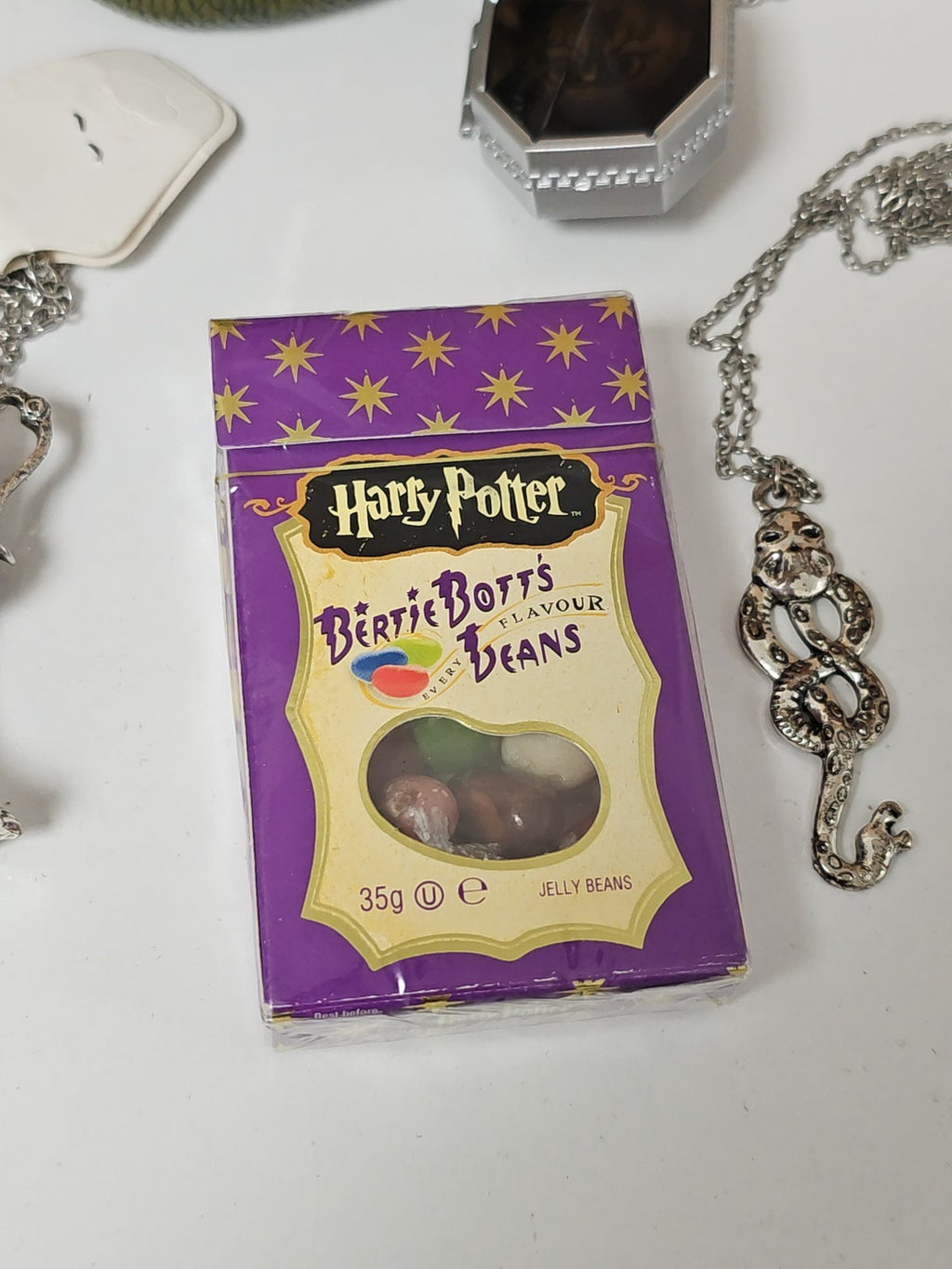 Lot figurines Harry Potter et bijoux thématiques films saga magie jouets accesso