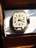 Montre mécanique vintage Ormo rectangulaire – à restaurer ou pour pièces