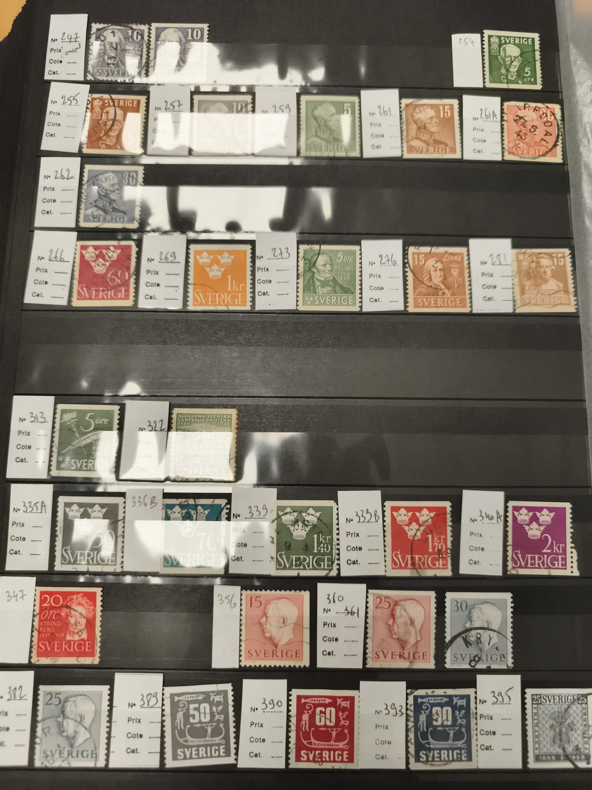 Timbres Suède anciens variés, lots oblitérés et neufs, motifs royaux, philatélie