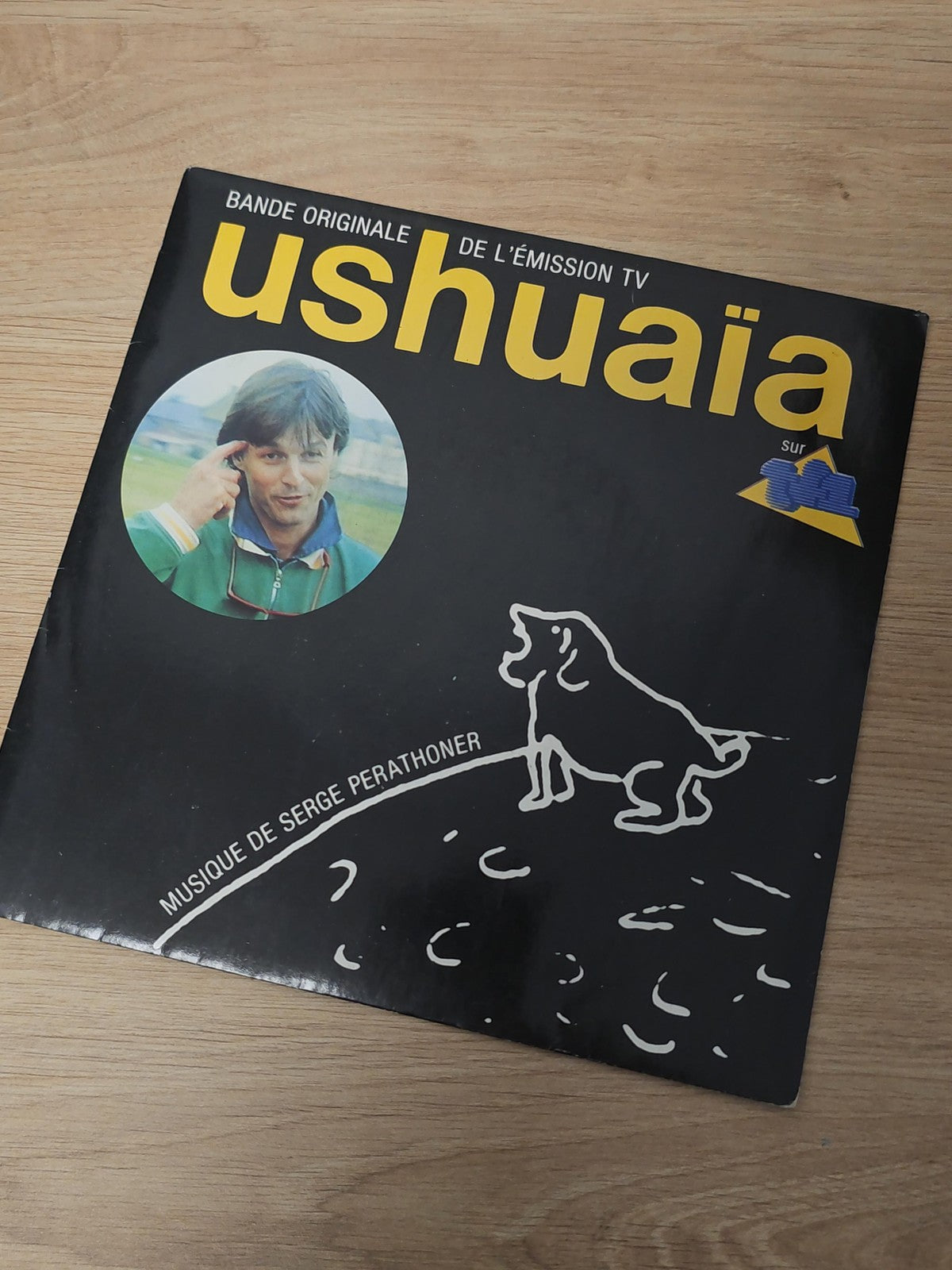 Disque 45 tours vintage Ushuaia ancien vinyle rétro collection musique rare