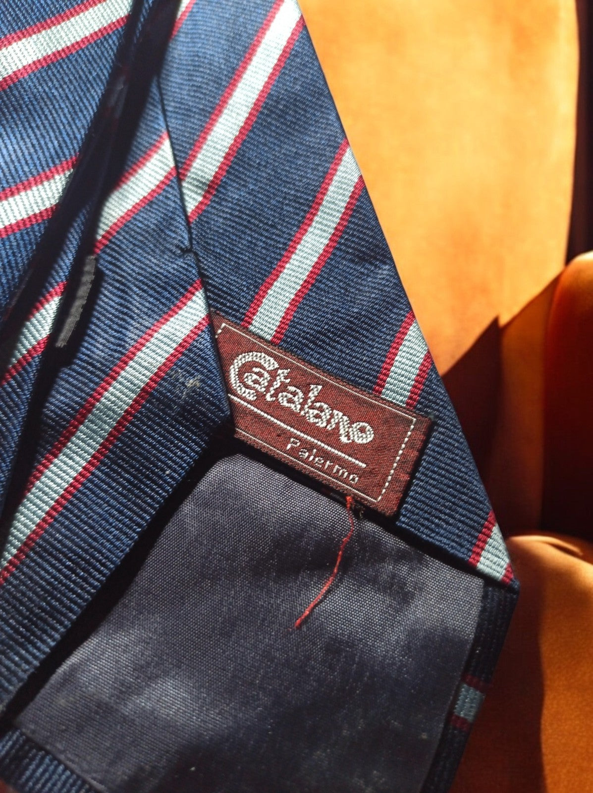 Cravate vintage Catalano rayée bleu marine style classique homme rétro