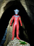 Figurine Ultraman Leo Bandai rouge vintage Japon héros tokusatsu rare