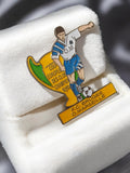 Pin's vintage OM Bruges Coupe Europe 1993 football ancien Marseille rare