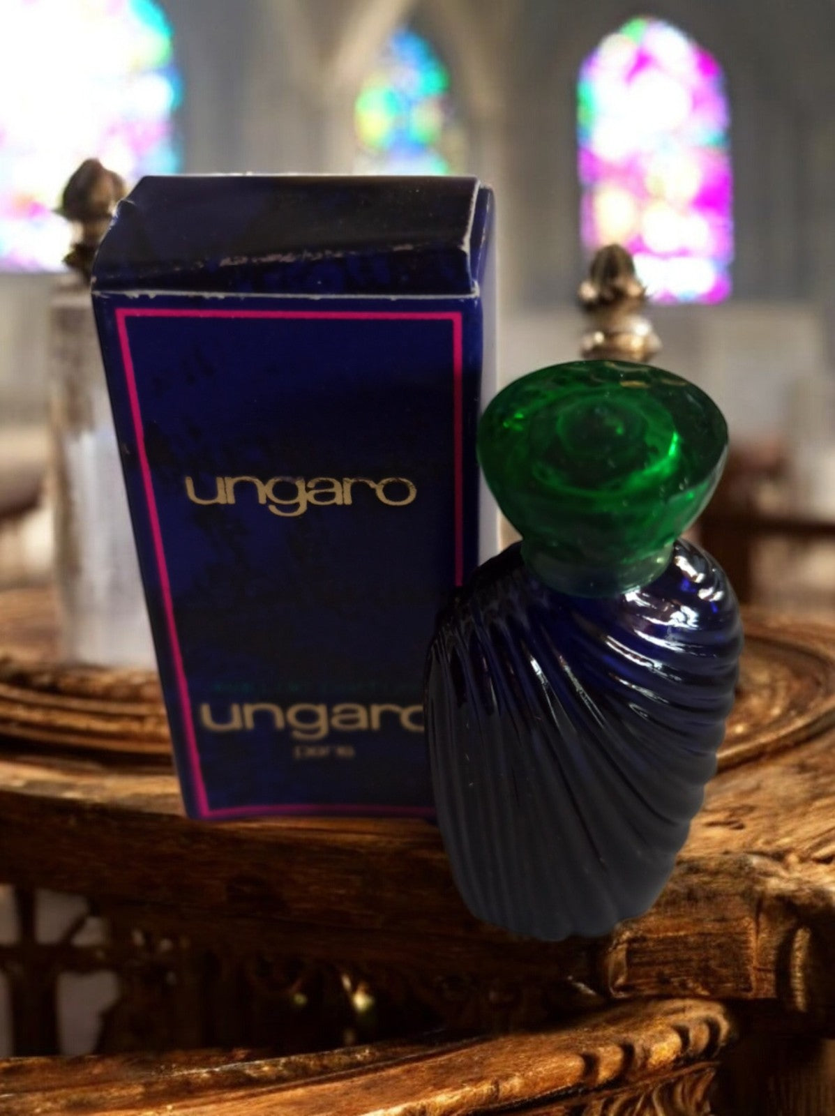 Miniature parfum vintage Ungaro Ungarode flacon verre bleu Paris ancien