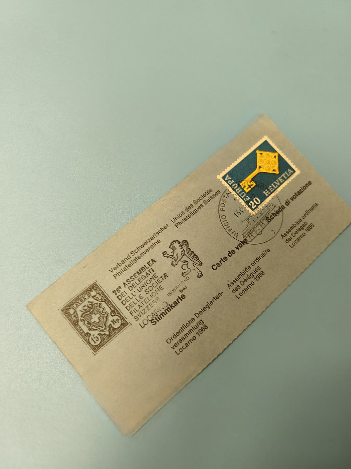 Ancienne enveloppe philatélie Suisse Locarno 1968 avec timbre Helvetia