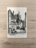 Ancienne carte postale Gien Rue du Pont Pharmacie Fleury noir et blanc vintage