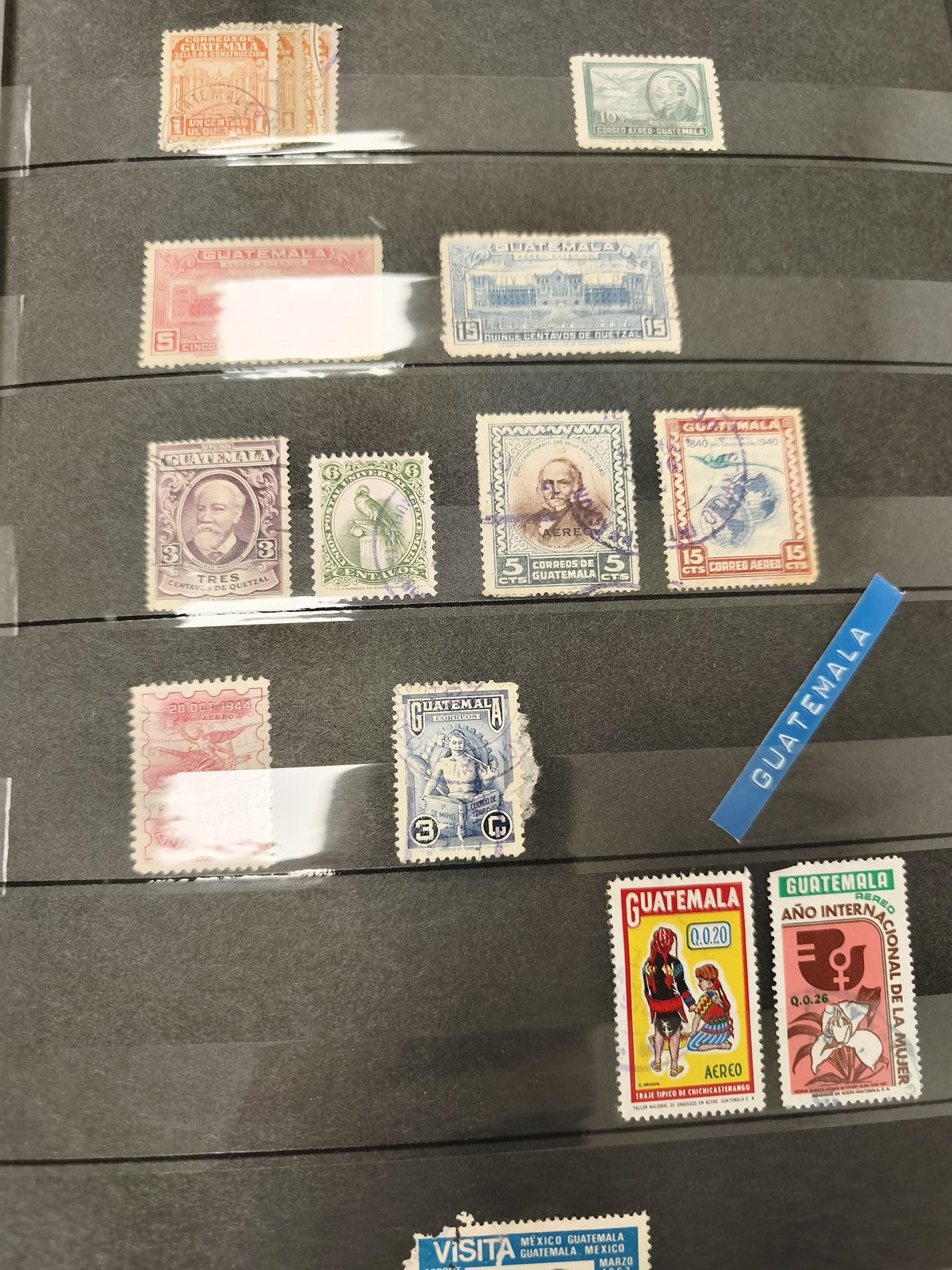 Lot anciens timbres oblitérés Guatemala collection philatélie, motifs variés