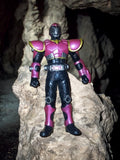 Figurine Kamen Rider Ryuki Bandai 2002 vintage noir violet masque Japon